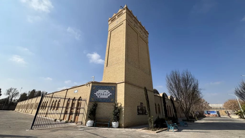 نمای بیرونی موزه تار و پود یزد در کارخانه ریسندگی جنوب