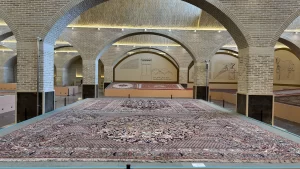 نمایش دار بافندگی سنتی در موزه تار و پود یزد